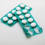 Настойка болиголов при раке. При лечении рака груди аспирин лечит и калечит